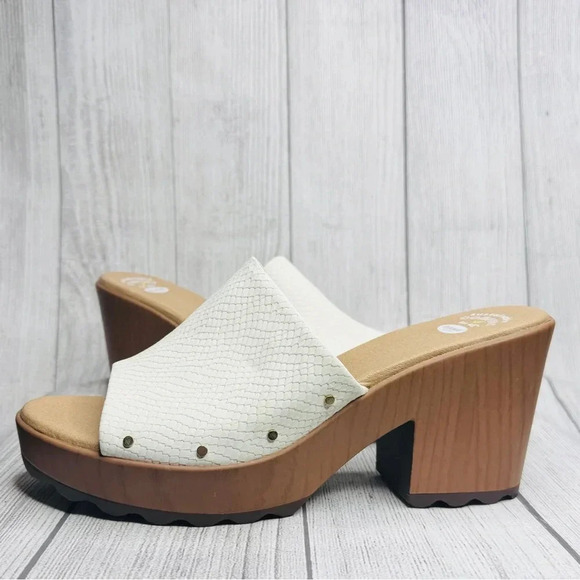 Dr. Scholl’s Womens Faux Wood Platform‎ Riveted Wake Up Sandal Mule White 11 M - Picture 1 of 7